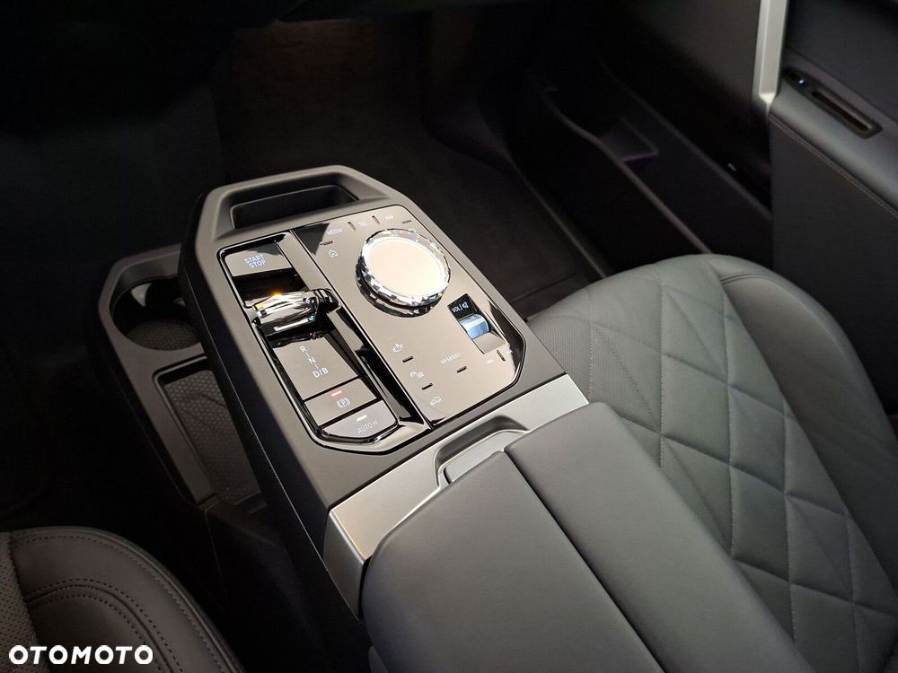 BMW iX xDrive60 111.5kWh - 34