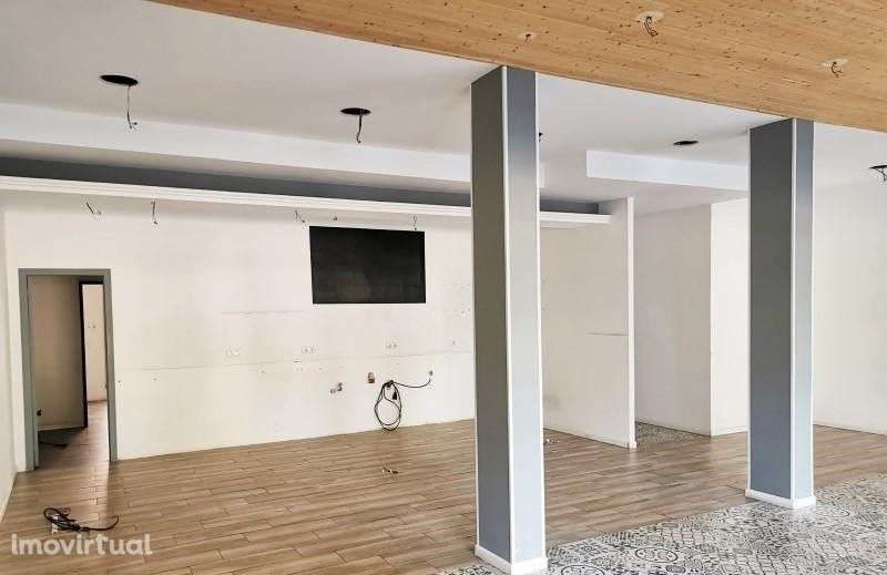 Loja na Zona Norte de Almeirim com possibilidade de esplanada - Grande imagem: 3/3