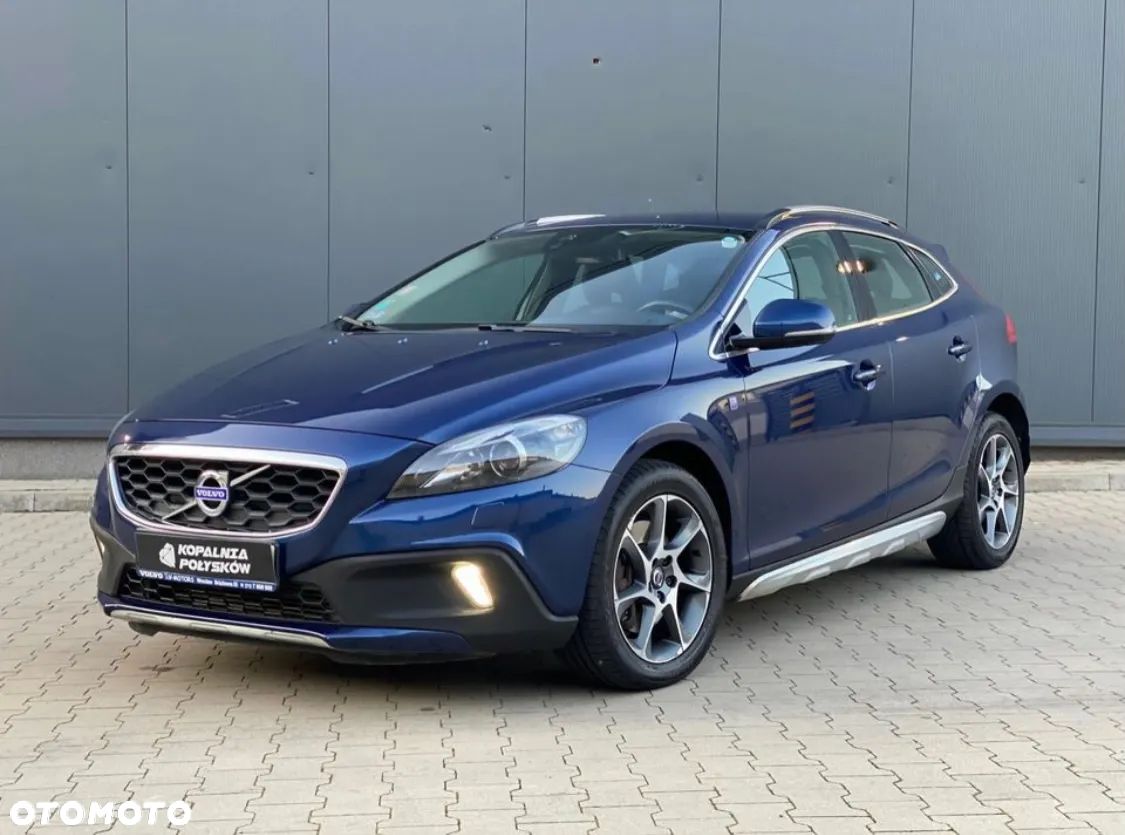 Volvo V40 Cross Country T4 AWD Ocean Race - 1