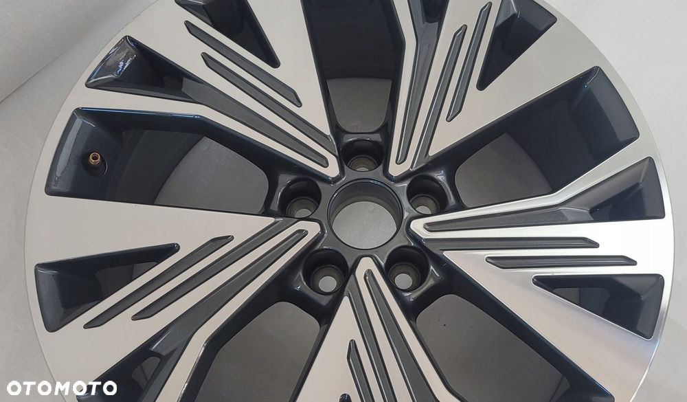 FELGA AUDI Q4 E-TRON 8x19 19 ET45 5x112 89A601025C - 9