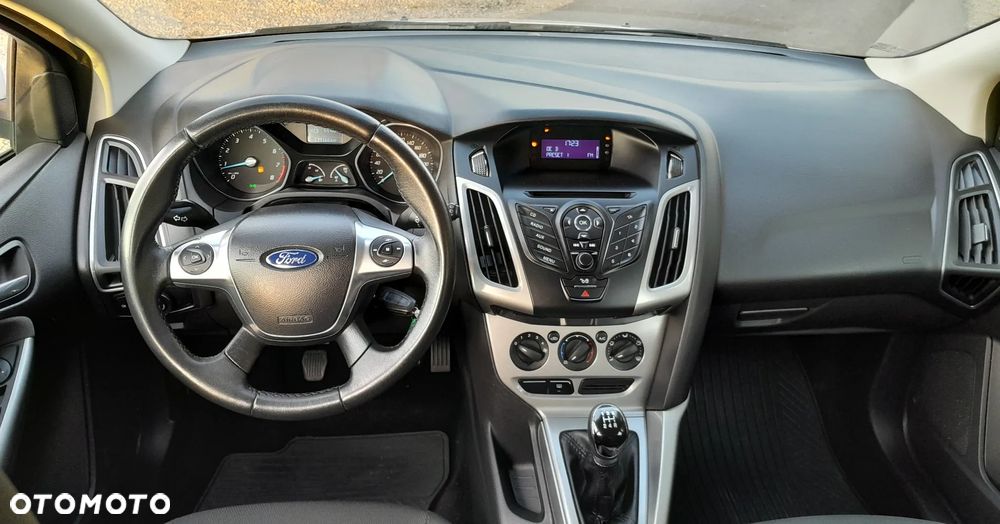 Ford Focus 1.6 16V Fun - 7