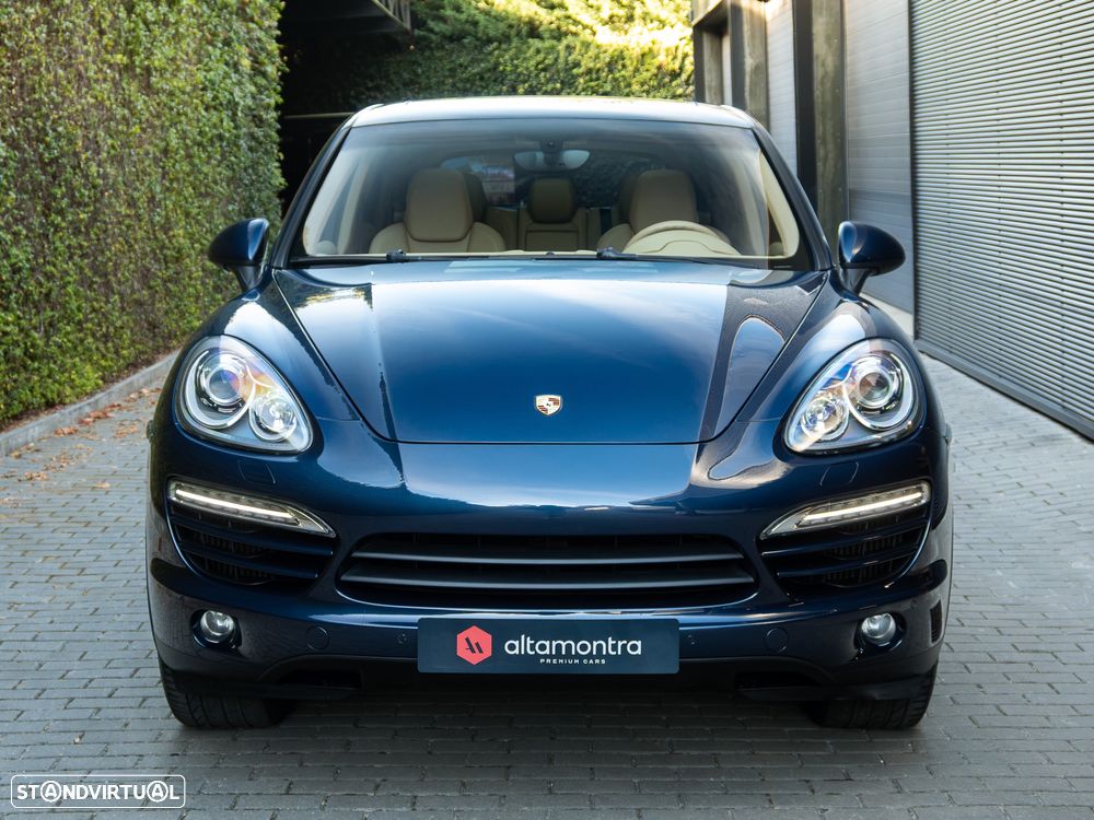 Porsche Cayenne 2012 photo 3