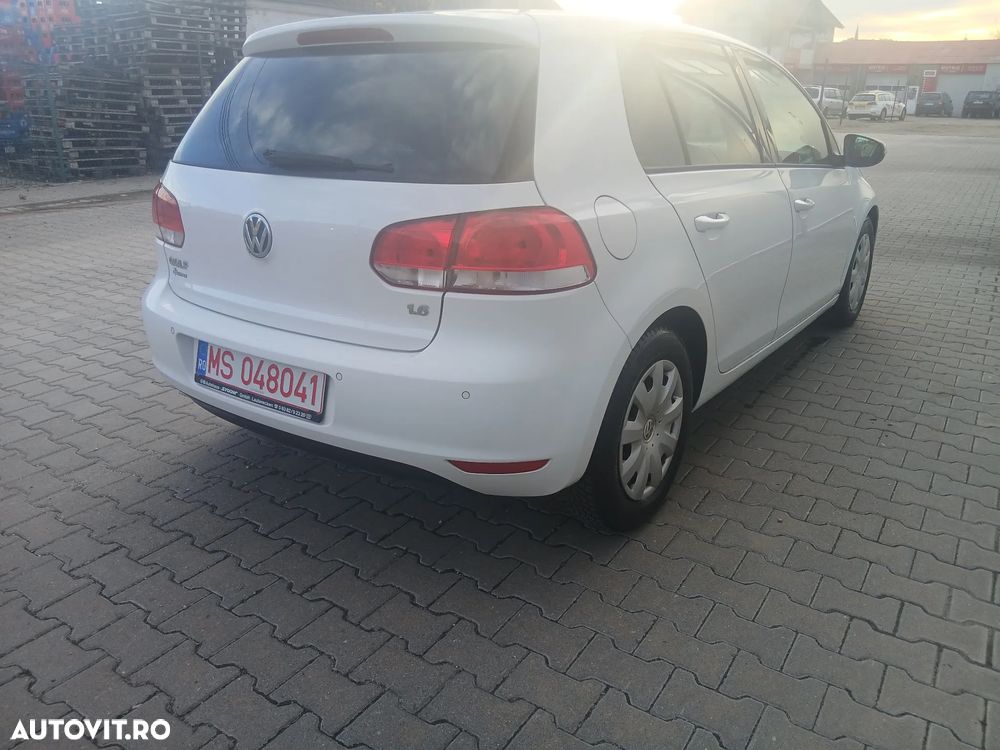 Volkswagen Golf 1.6 Team - 4