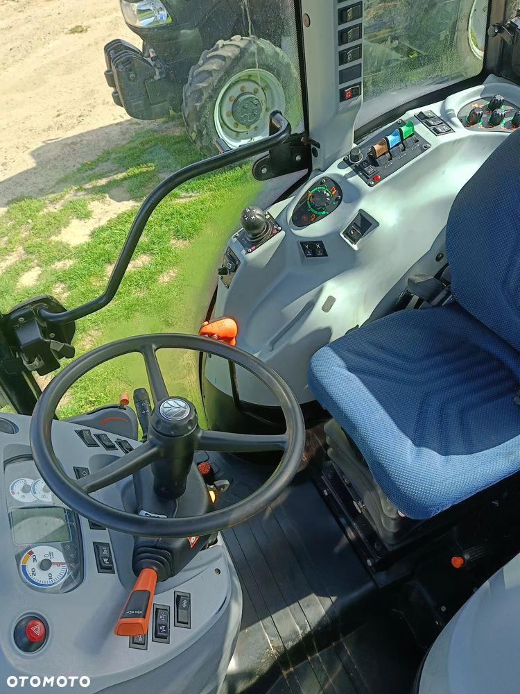 New Holland T4 110F - 11