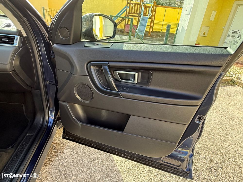 Land Rover Discovery Sport D180 SE - 19