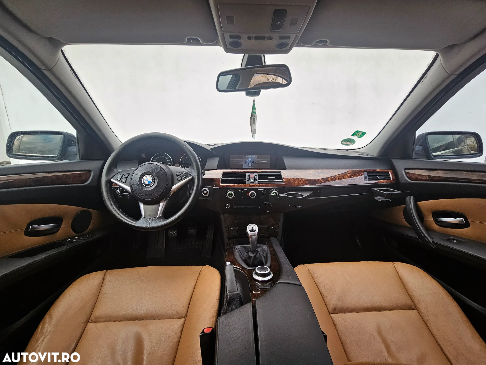 BMW Seria 5 520d - 9