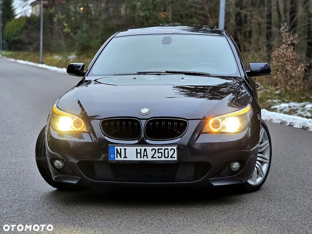 BMW Seria 5 530d Sport-Aut Edition Sport - 7