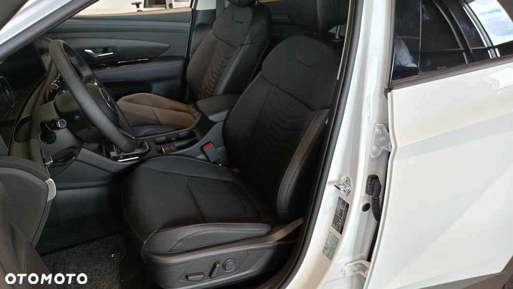Hyundai Tucson 1.6 T-GDi Executive 2WD - 14