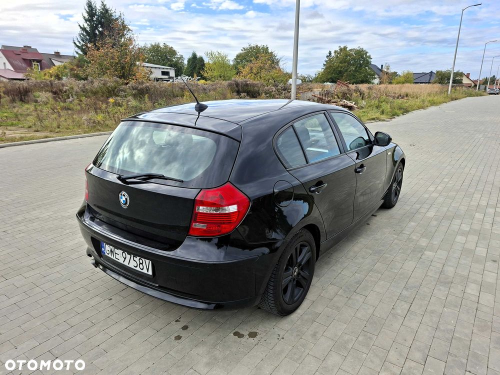 BMW Seria 1 2010 photo 4