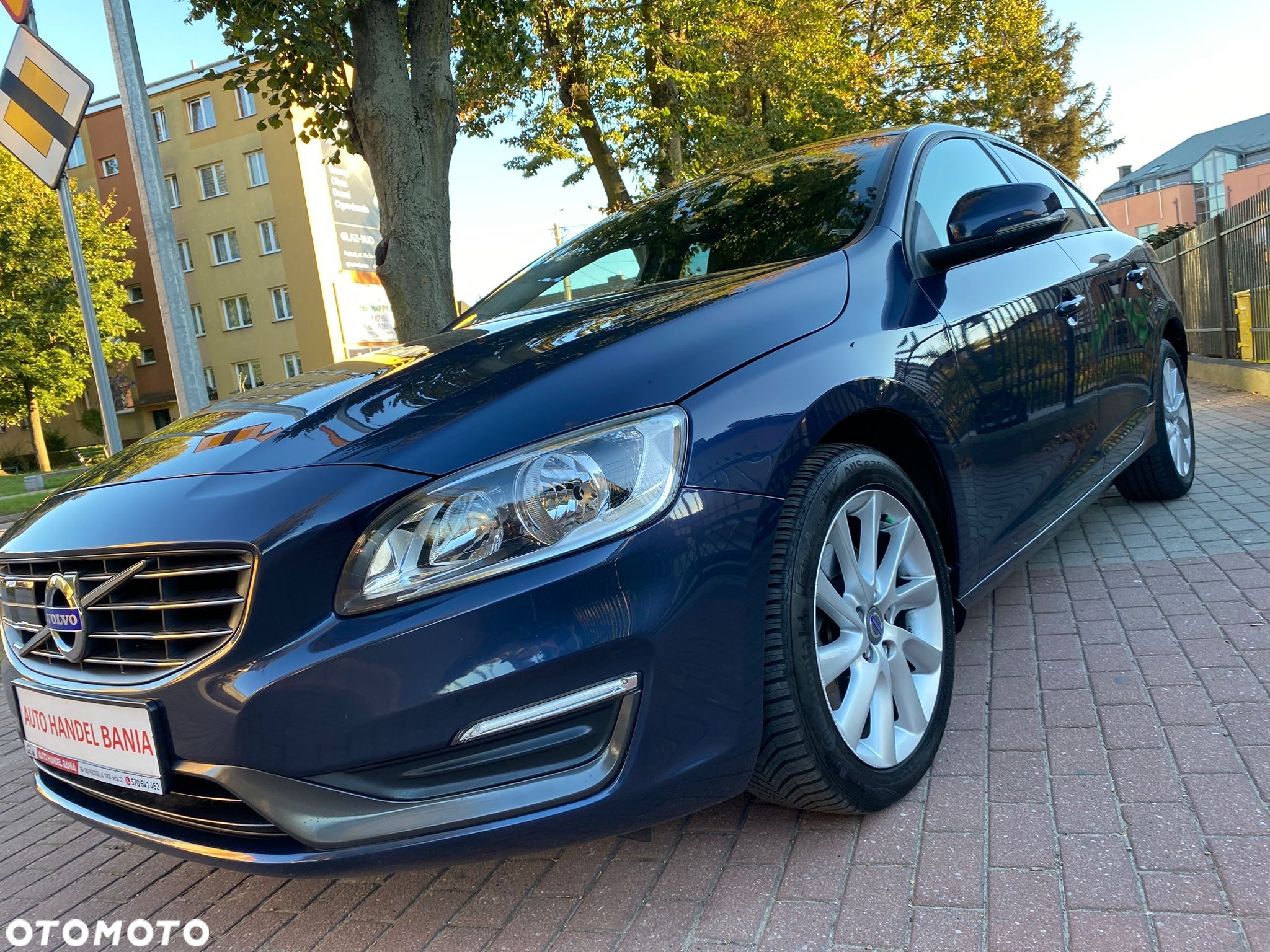 Volvo S60 D4 Drive-E Kinetic - 29