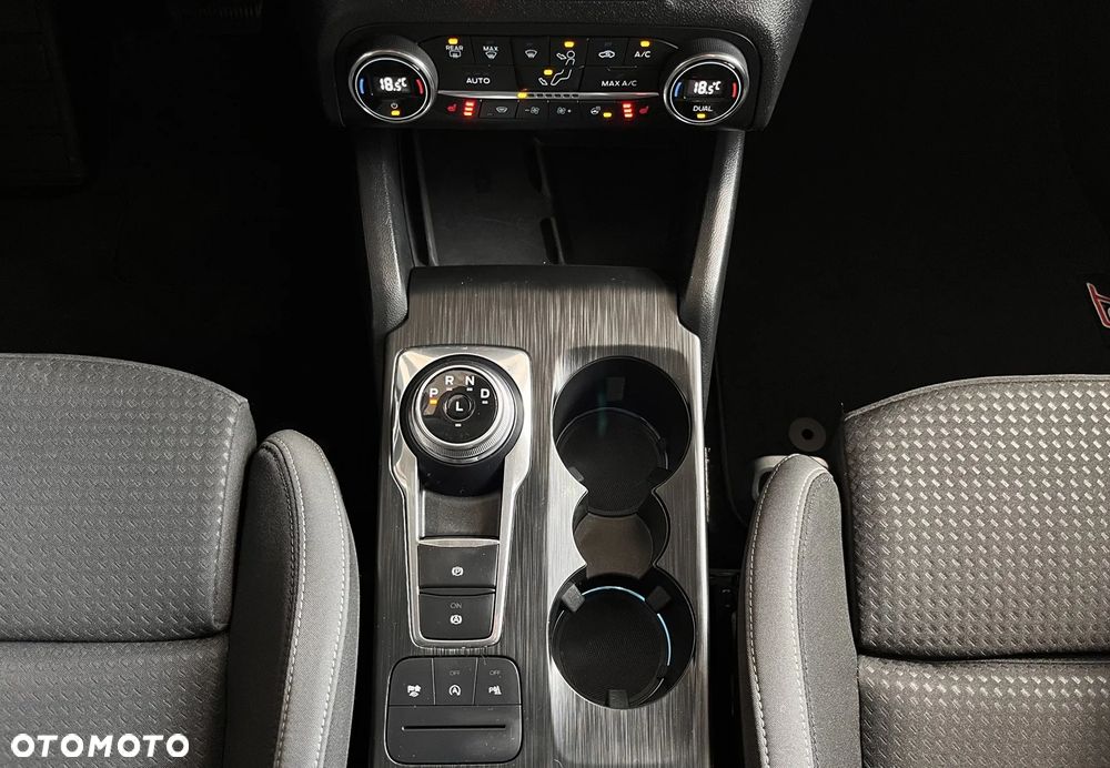 Ford Focus 1.5 EcoBlue Start-Stopp-System TITANIUM - 18