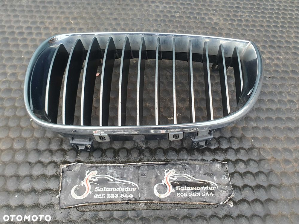 Kratka 7128613 7128614 7906809 Atrapa Nerki Nerka Gril Atrapka Zderzaka Przód M-Pakiet BMW 1 E81 E87 LCI Lift - 5