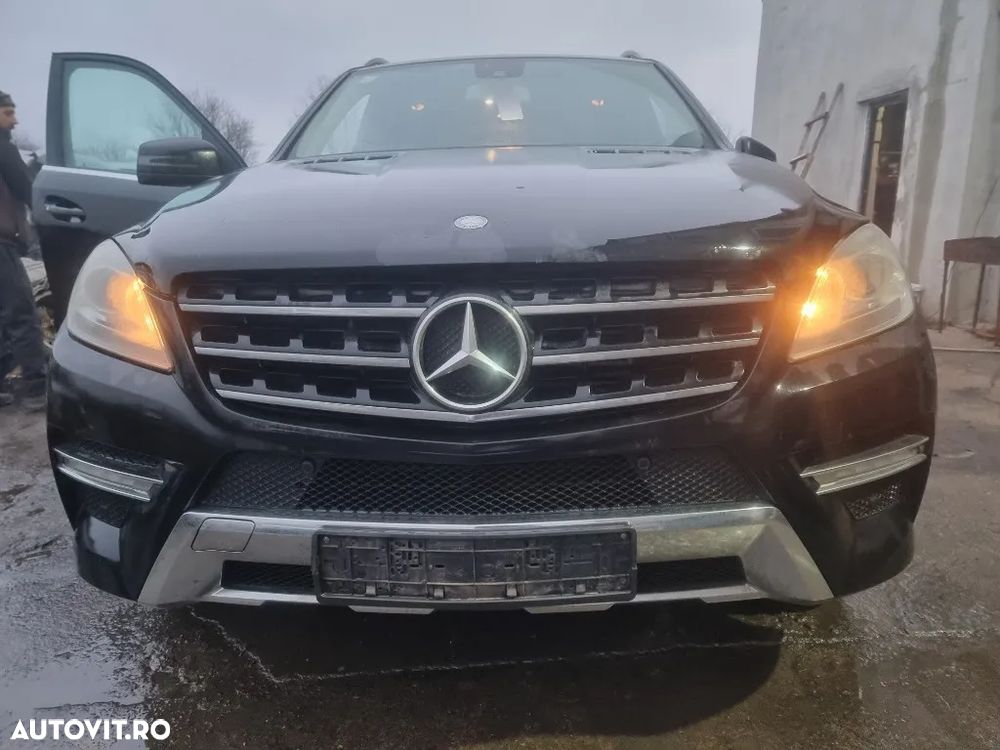 Dezmembrez Mercedes ML W166 2012 - 1
