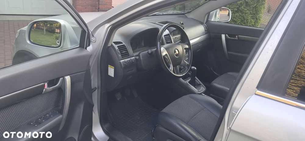 Chevrolet Captiva 2.0 2WD 7 Sitzer LS - 5
