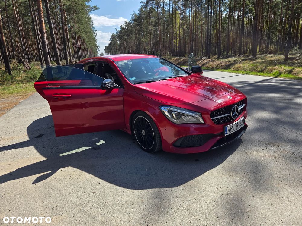 Mercedes-Benz CLA 200 7G-DCT AMG Line - 9