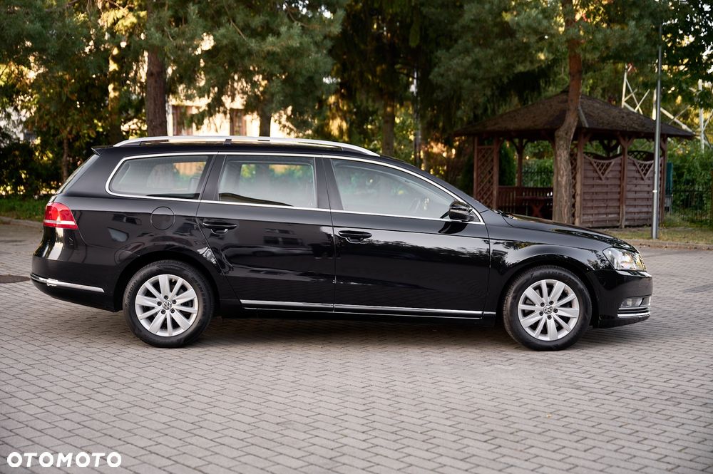 Volkswagen Passat - 19
