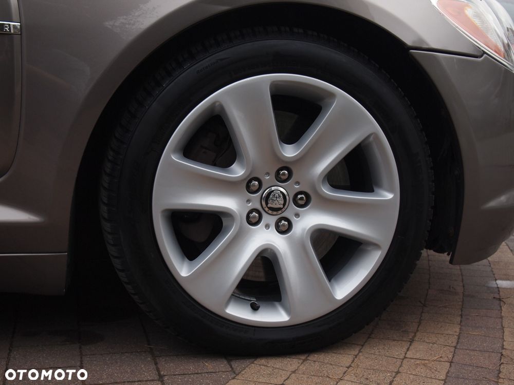 Jaguar XF 3.0 V6 D Premium Luxury - 8