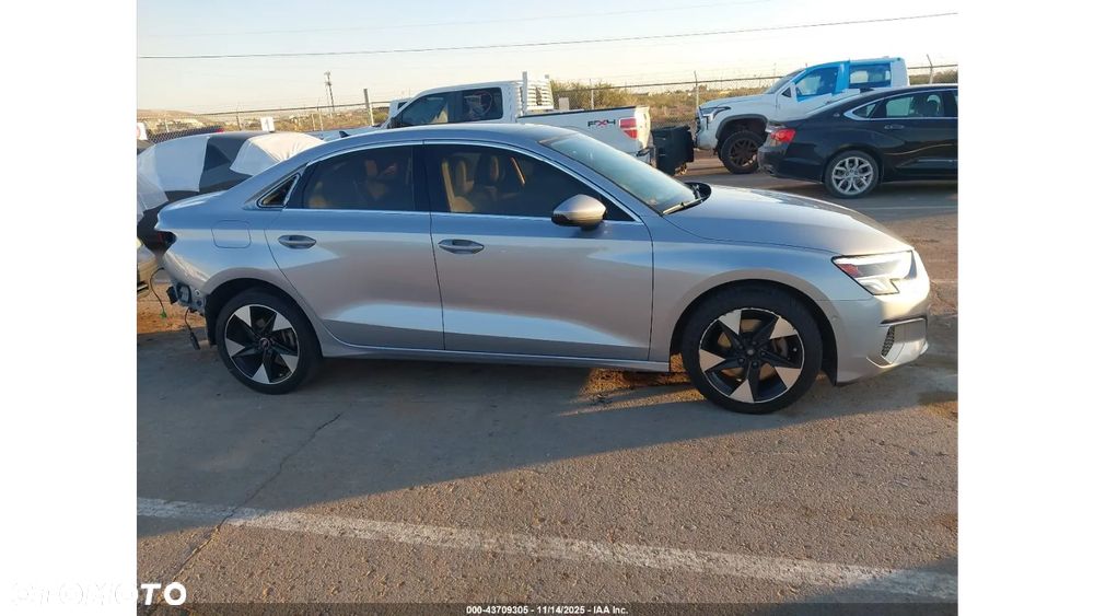 Audi A3 Sportback - 4