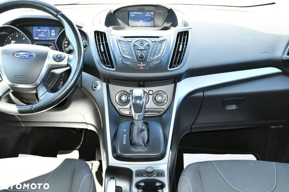Ford Kuga - 22