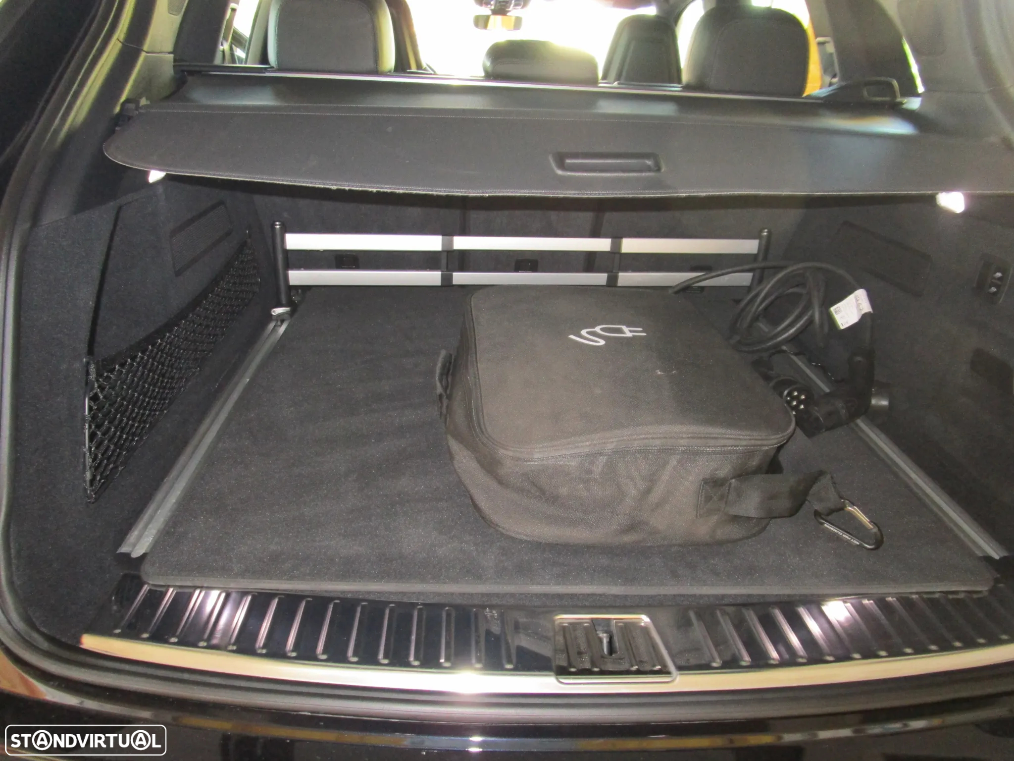 Porsche Cayenne E-Hybrid Platinum Edition - 30