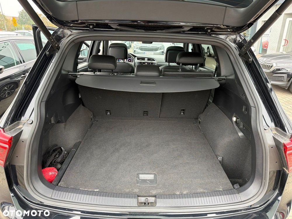 Volkswagen Tiguan 2.0 TSI 4Mot R-Line DSG - 28