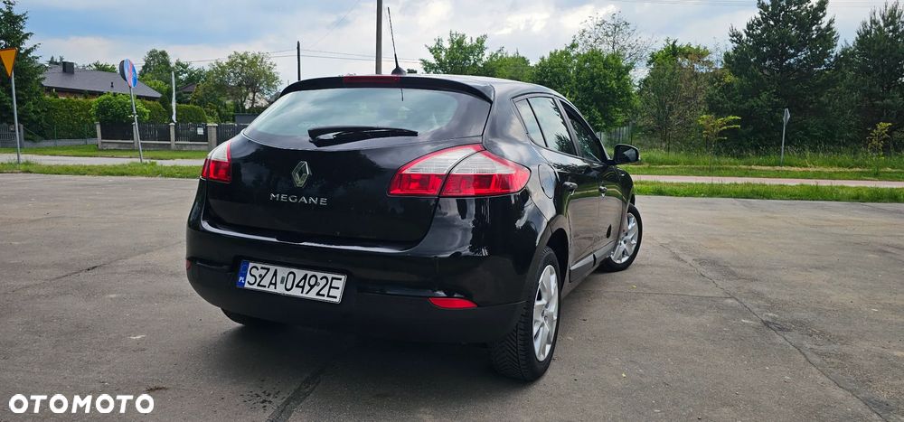 Renault Megane 1.6 16V 100 Authentique - 8