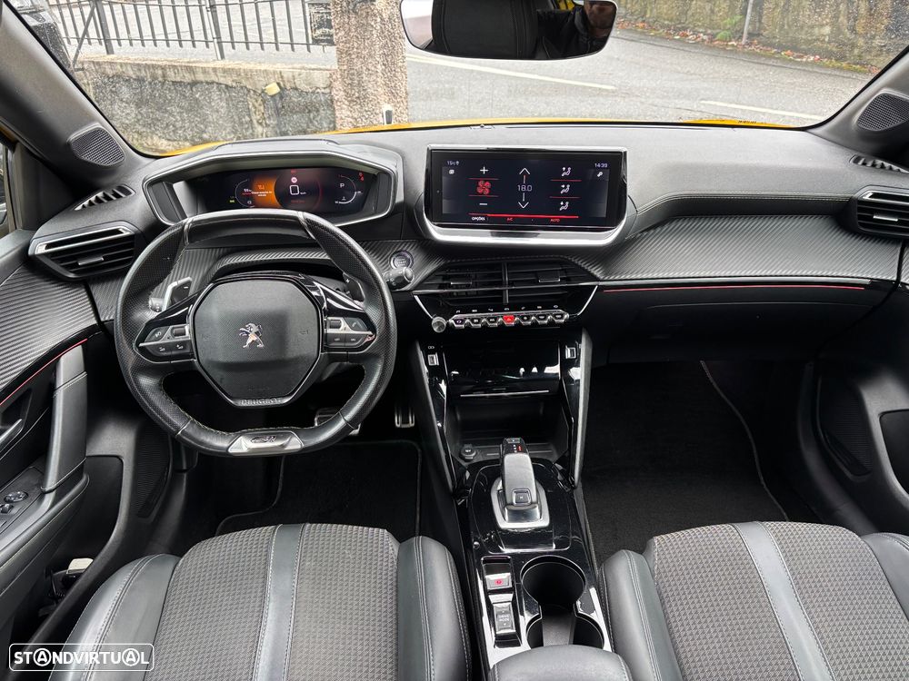 Peugeot 208 1.2 PureTech GT Line EAT8 - 13