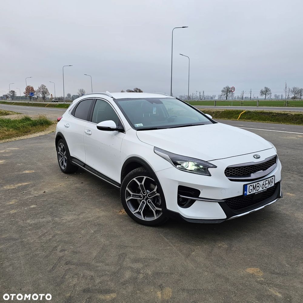 Kia XCeed 1.6 T-GDI L Business Line DCT - 1