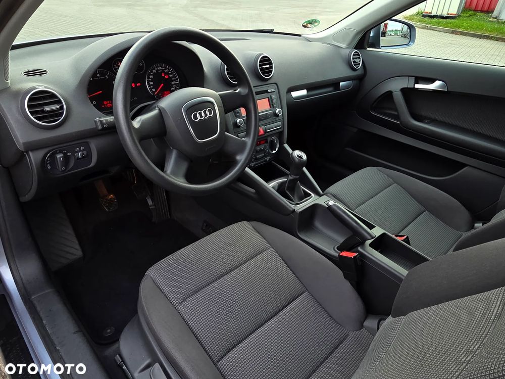 Audi A3 1.6 Ambition - 28