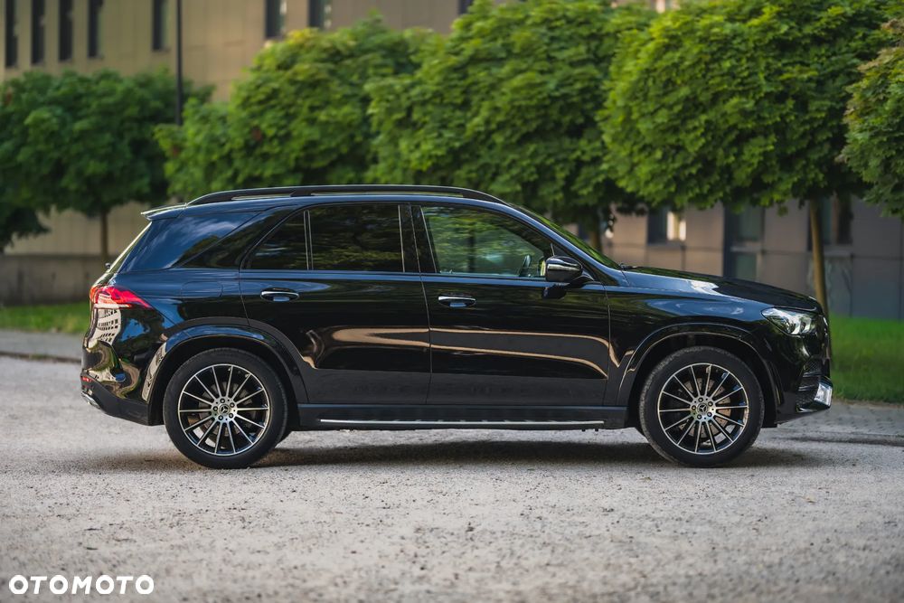 Mercedes-Benz GLE 300 d 4-Matic Premium - 3