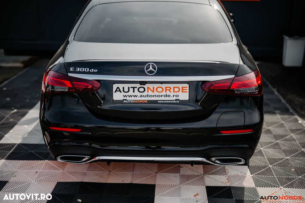 Mercedes-Benz E 300 de 9G-TRONIC AMG Line - 10