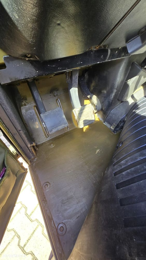 Land Rover Inny - 10
