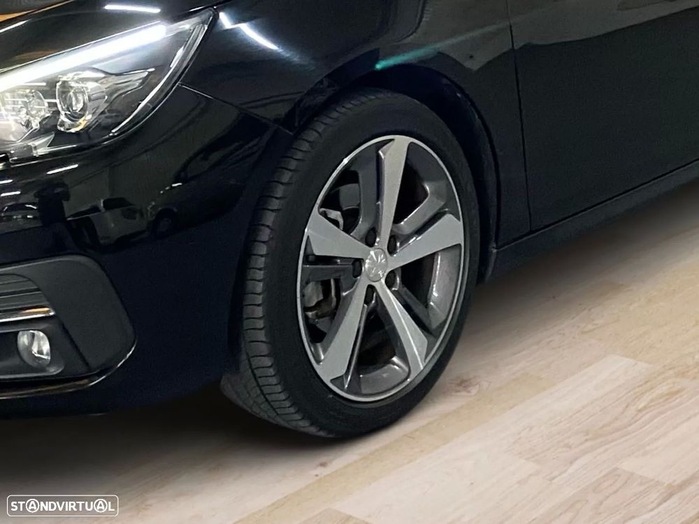 Peugeot 308 SW 1.2 PureTech GT Line - 6