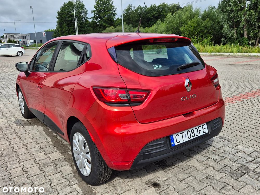 Renault Clio - 7
