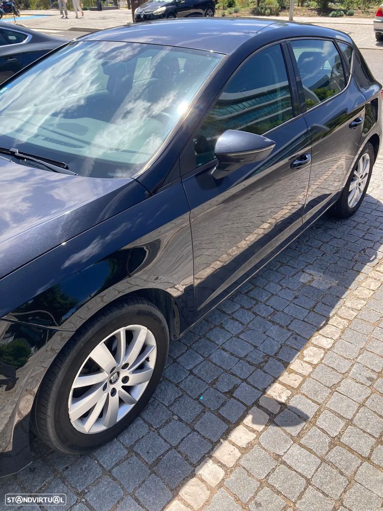 SEAT Leon 1.6 TDI Reference Ecomotive - 4