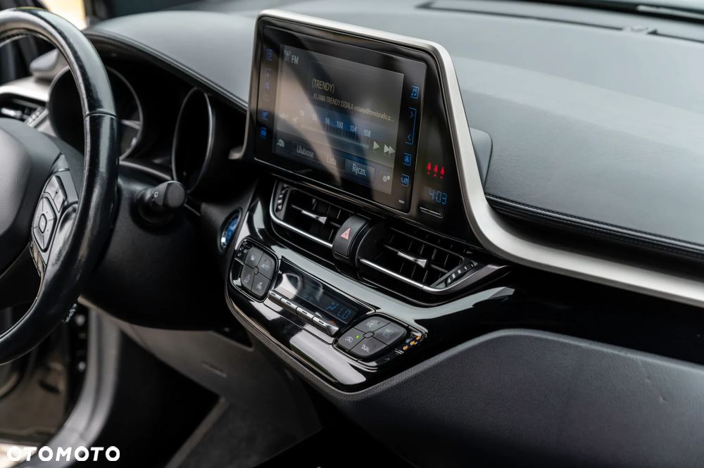 Toyota C-HR Style Selection - 27