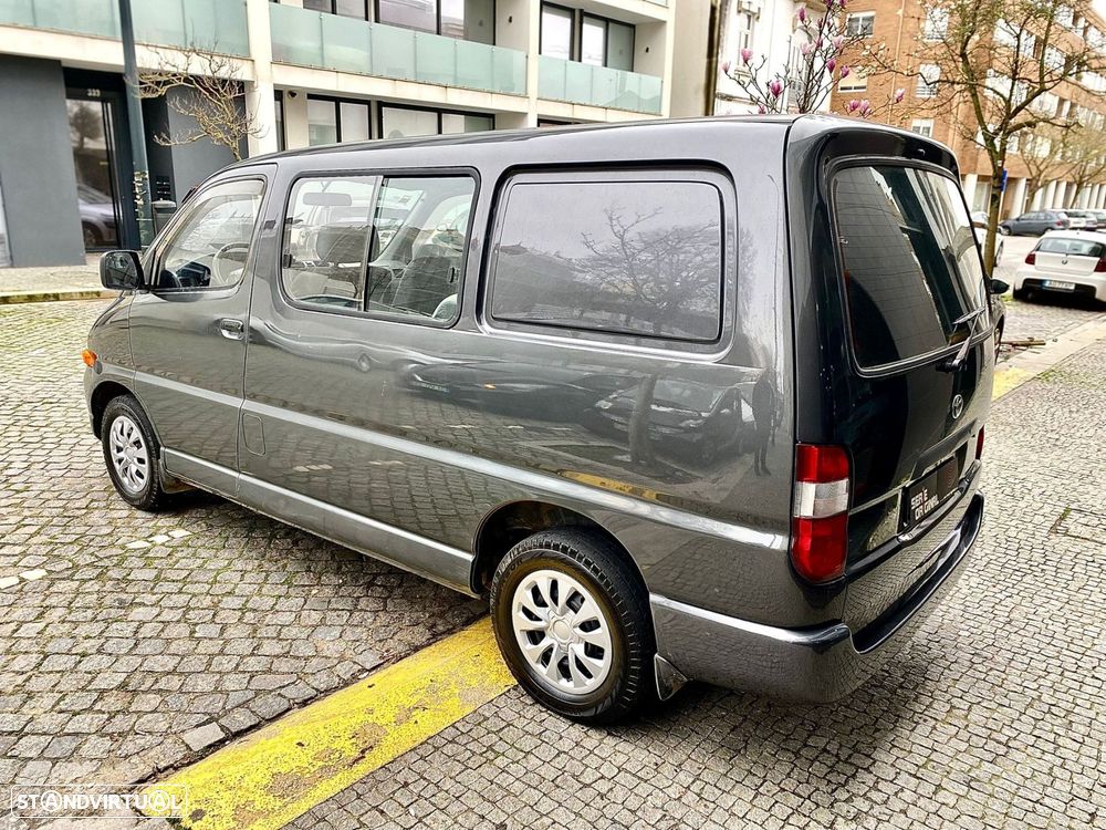 Toyota HiAce 2.4 D LH102L - 8