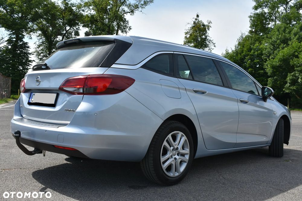 Opel Astra 1.4 Turbo Dynamic - 4