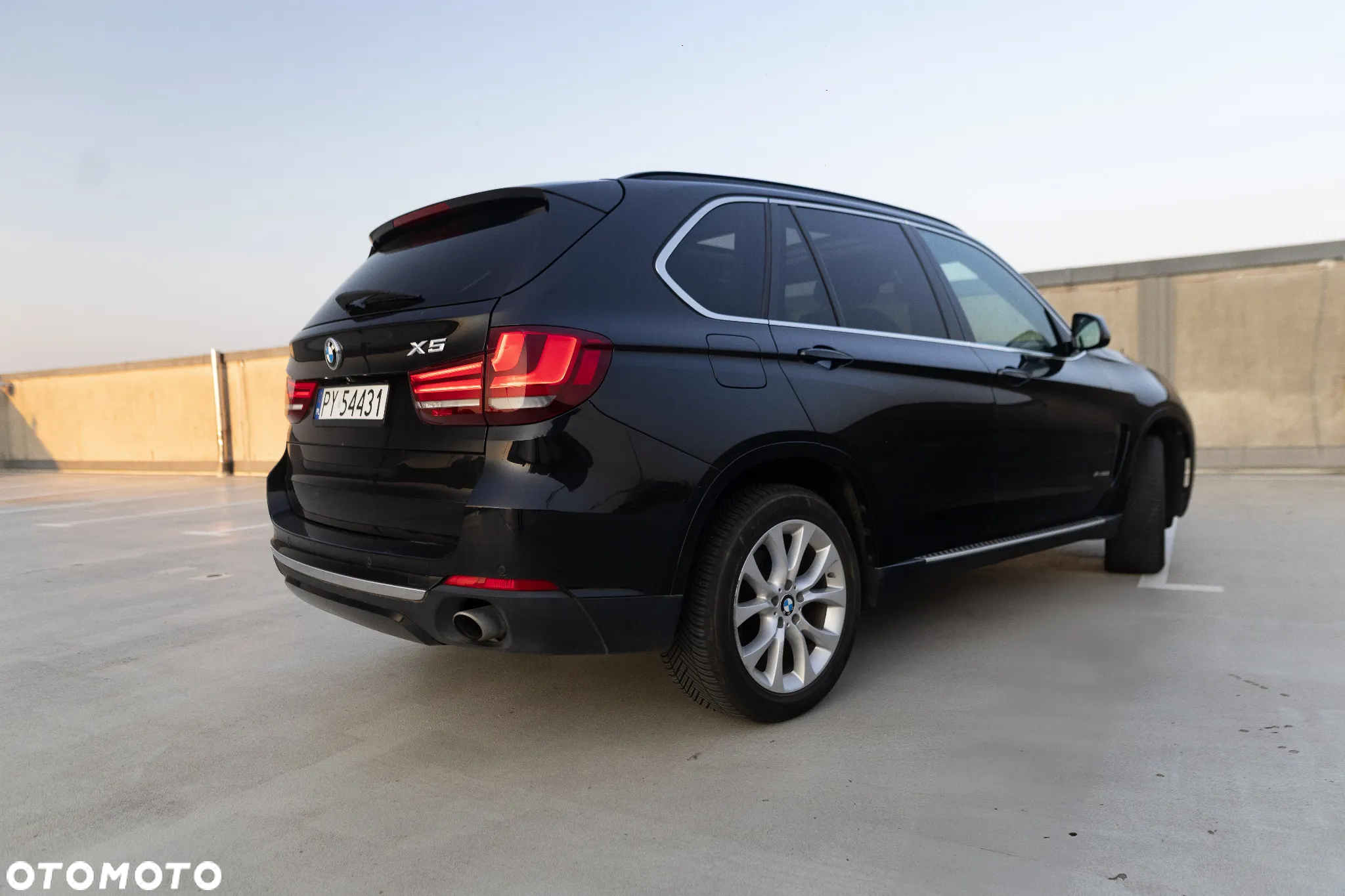 BMW X5 xDrive35i Sport-Aut - 16