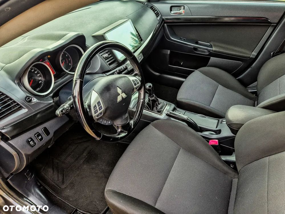 Mitsubishi Lancer 1.8 Intense - 5
