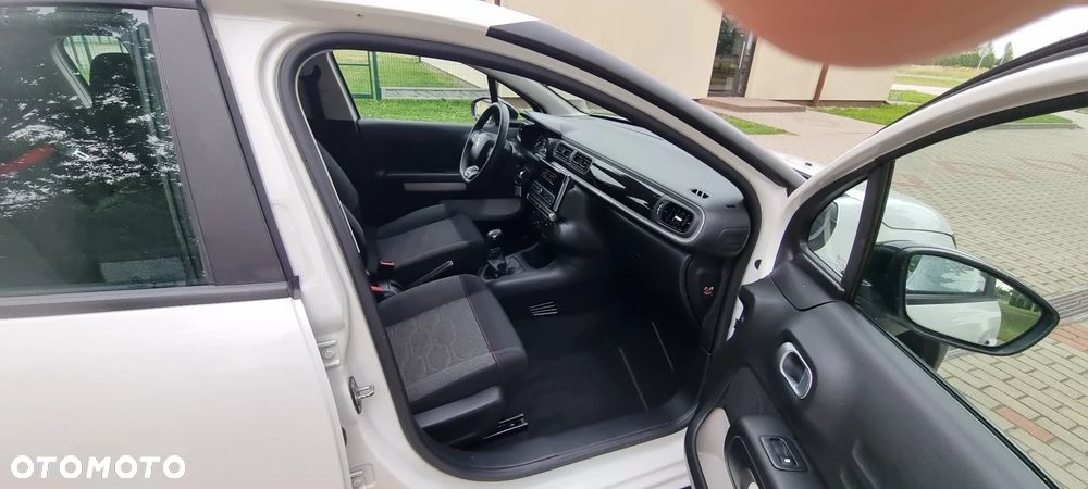 Citroën C3 Pure Tech 68 LIVE - 12