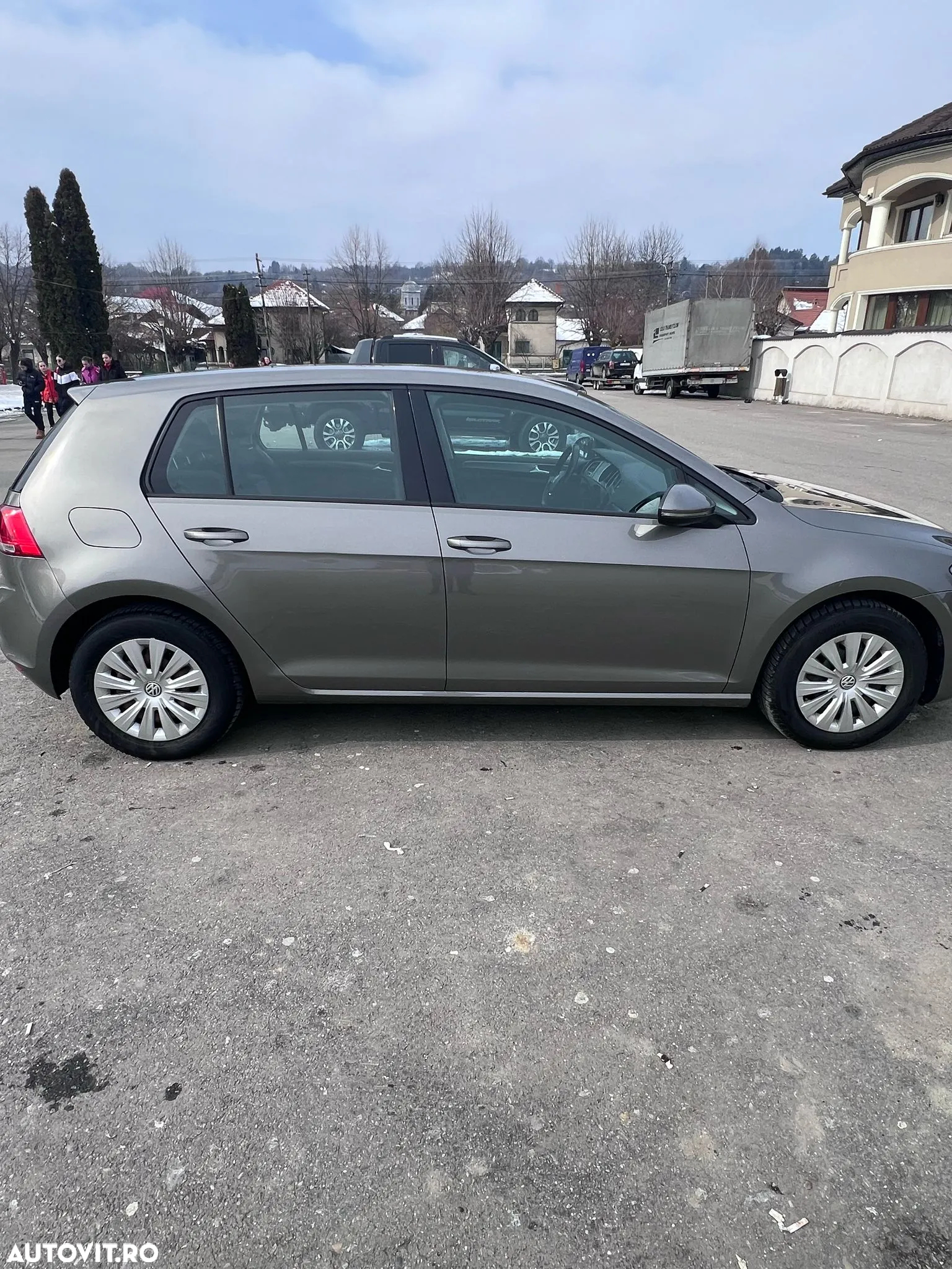 Volkswagen Golf 1.2 TSI BlueMotion Technology Comfortline - 12