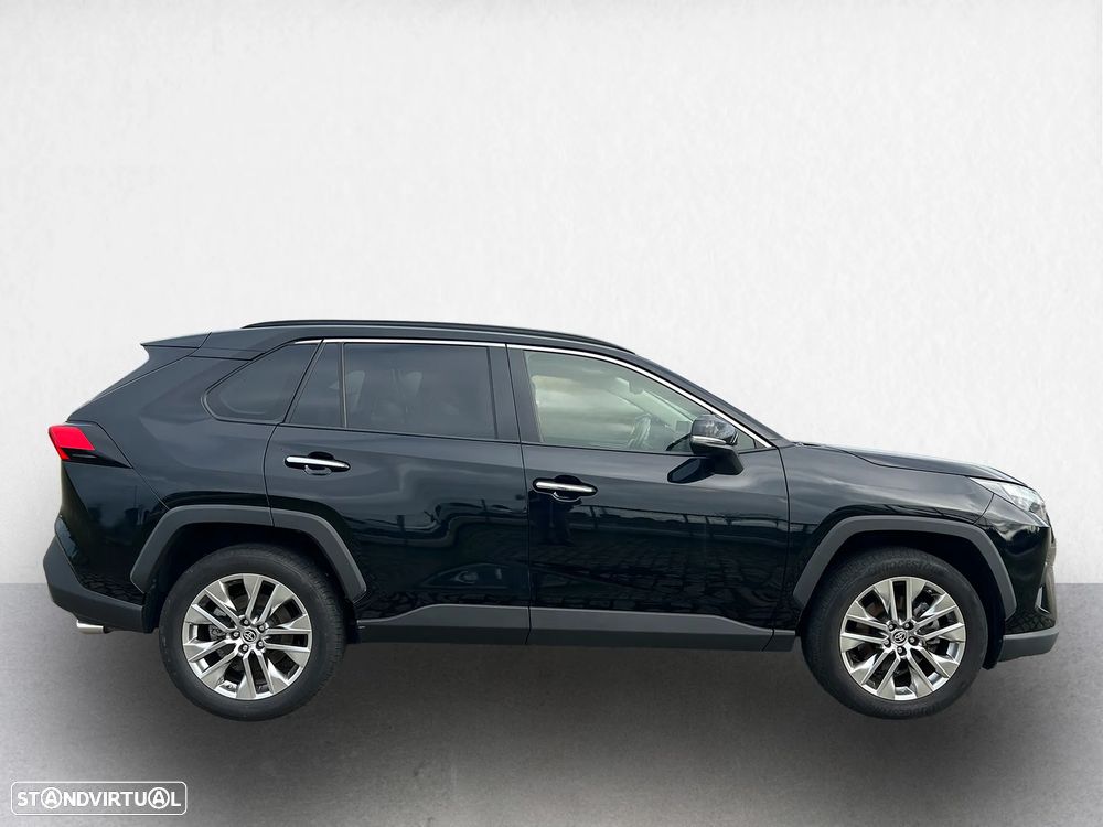 Toyota RAV4 2.5 HDF Exclusive - 24