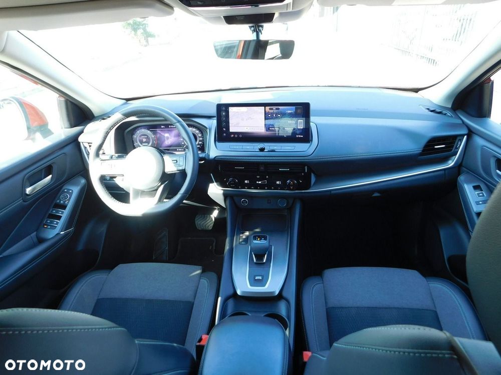 Nissan Qashqai 1.3 DIG-T N-Connecta DCT - 7