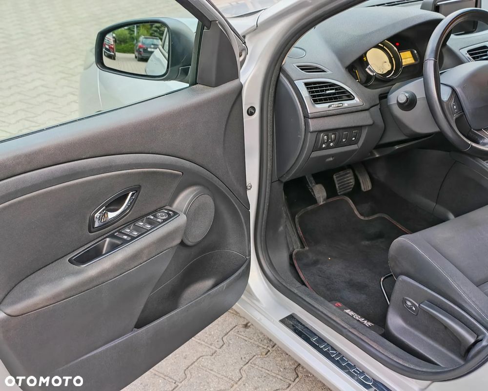 Renault Megane 1.5 dCi Limited - 22