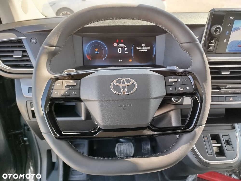 Toyota Proace Verso 2.2 D4-D Long Business - 4