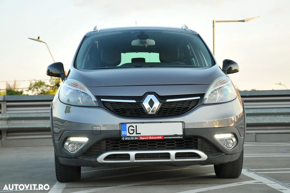Renault Scenic - 10