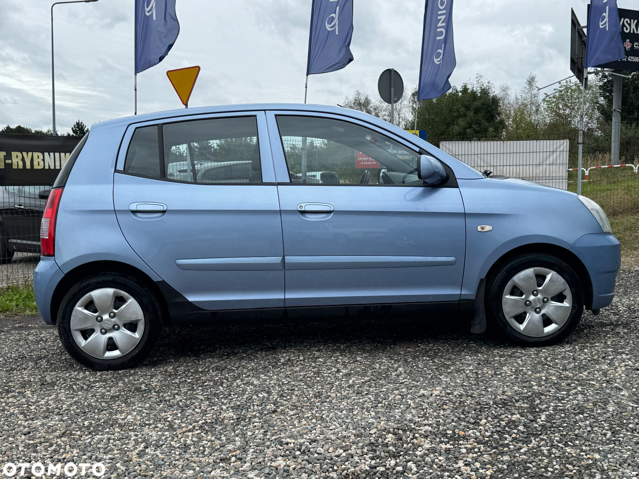 Kia Picanto - 8
