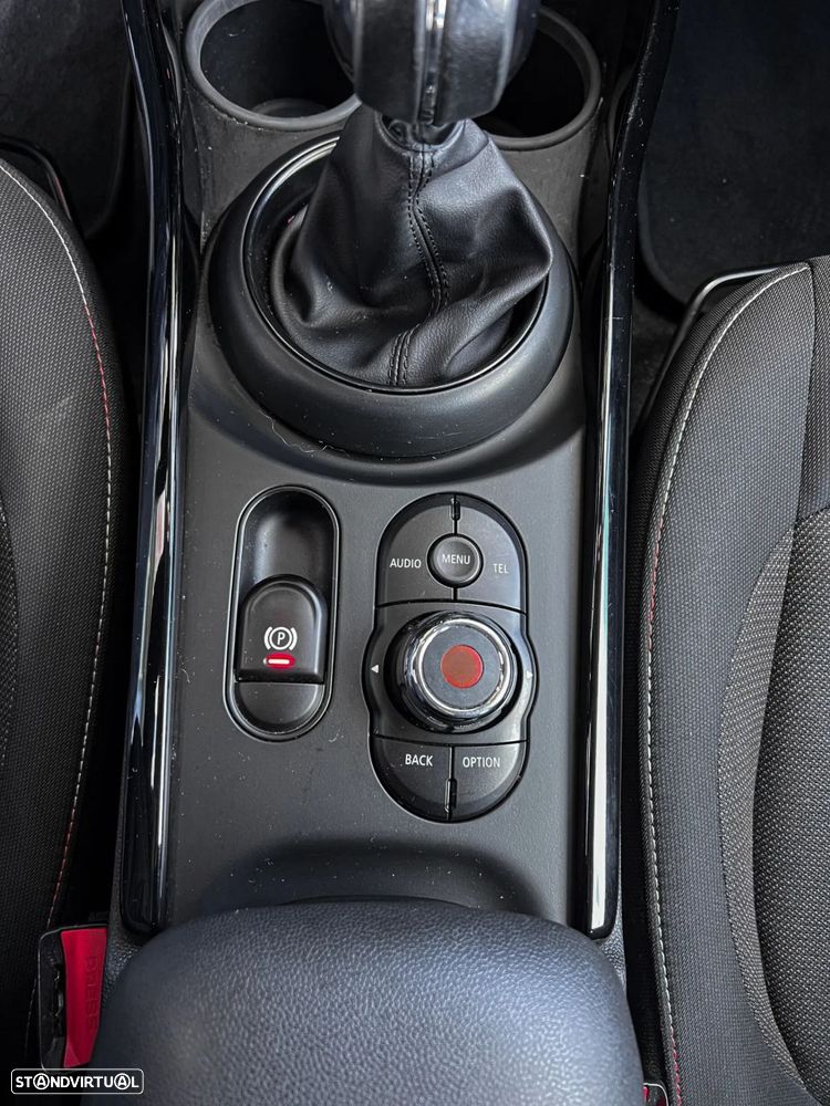 MINI Clubman One D - 13