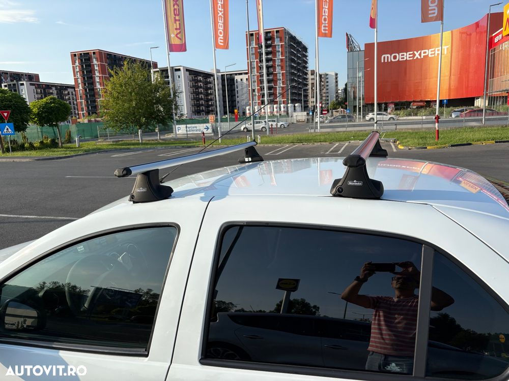 Dacia Logan 0.9 90CP Laureate - 5